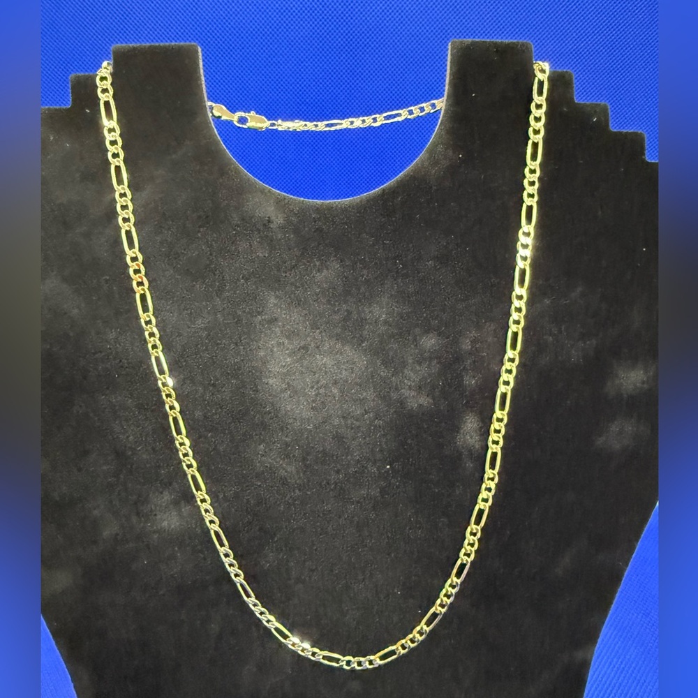 Pretty Bird 19.5” Yellow Gold Plated Figaro Chain Necklace Unisex